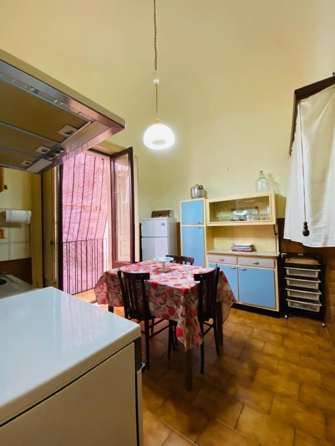 Zu Pippo'S House Apartment Catania Exterior photo